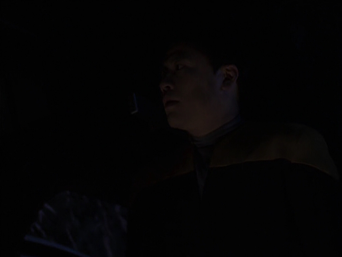 extant_StarTrek_VOY_6x22-Muse_03323.jpg