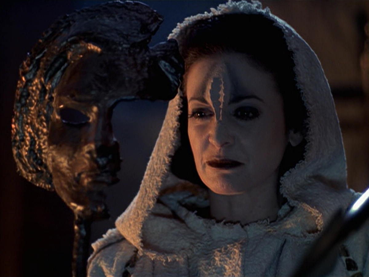 extant_StarTrek_VOY_6x22-Muse_03345.jpg