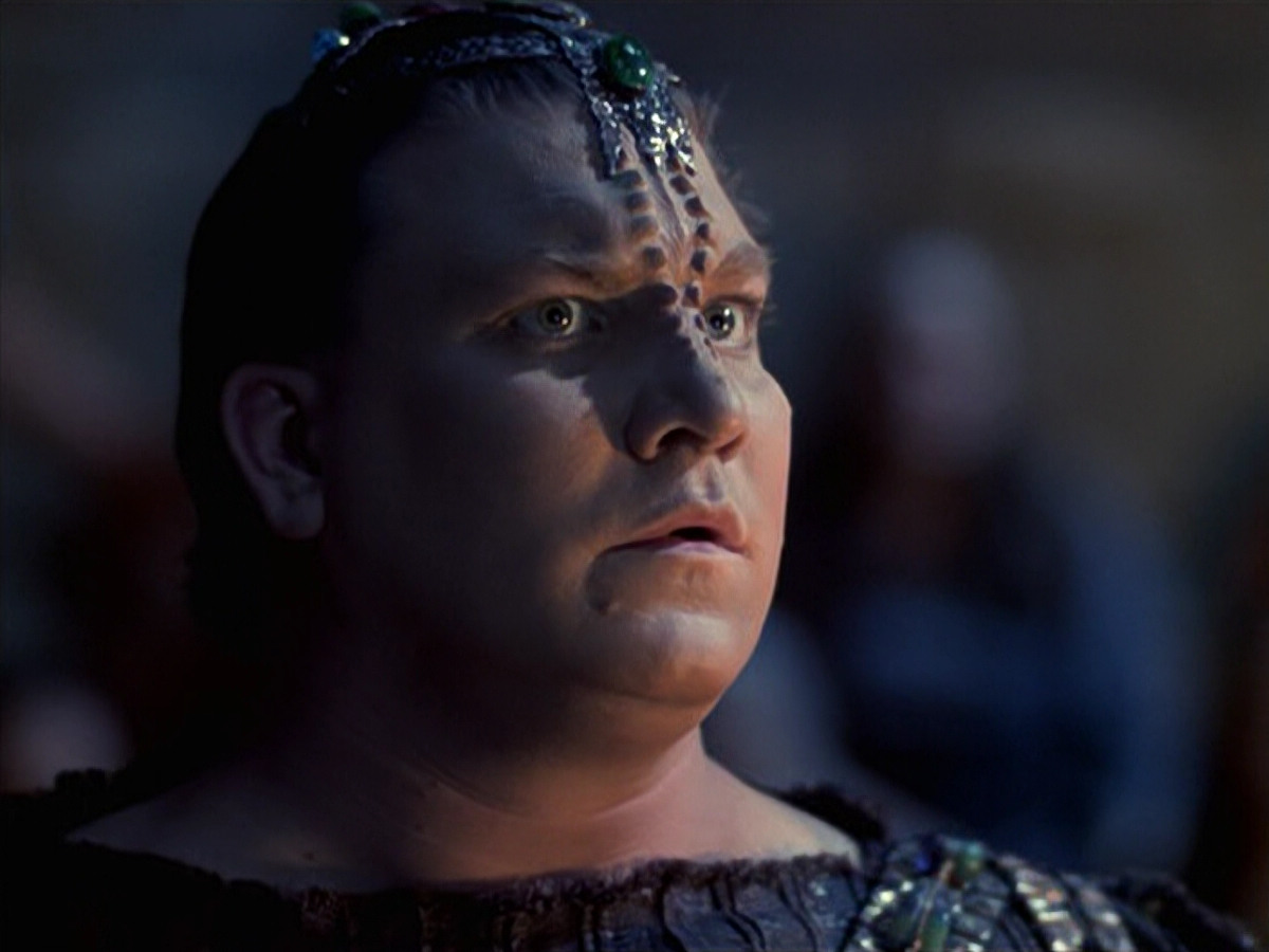extant_StarTrek_VOY_6x22-Muse_03474.jpg