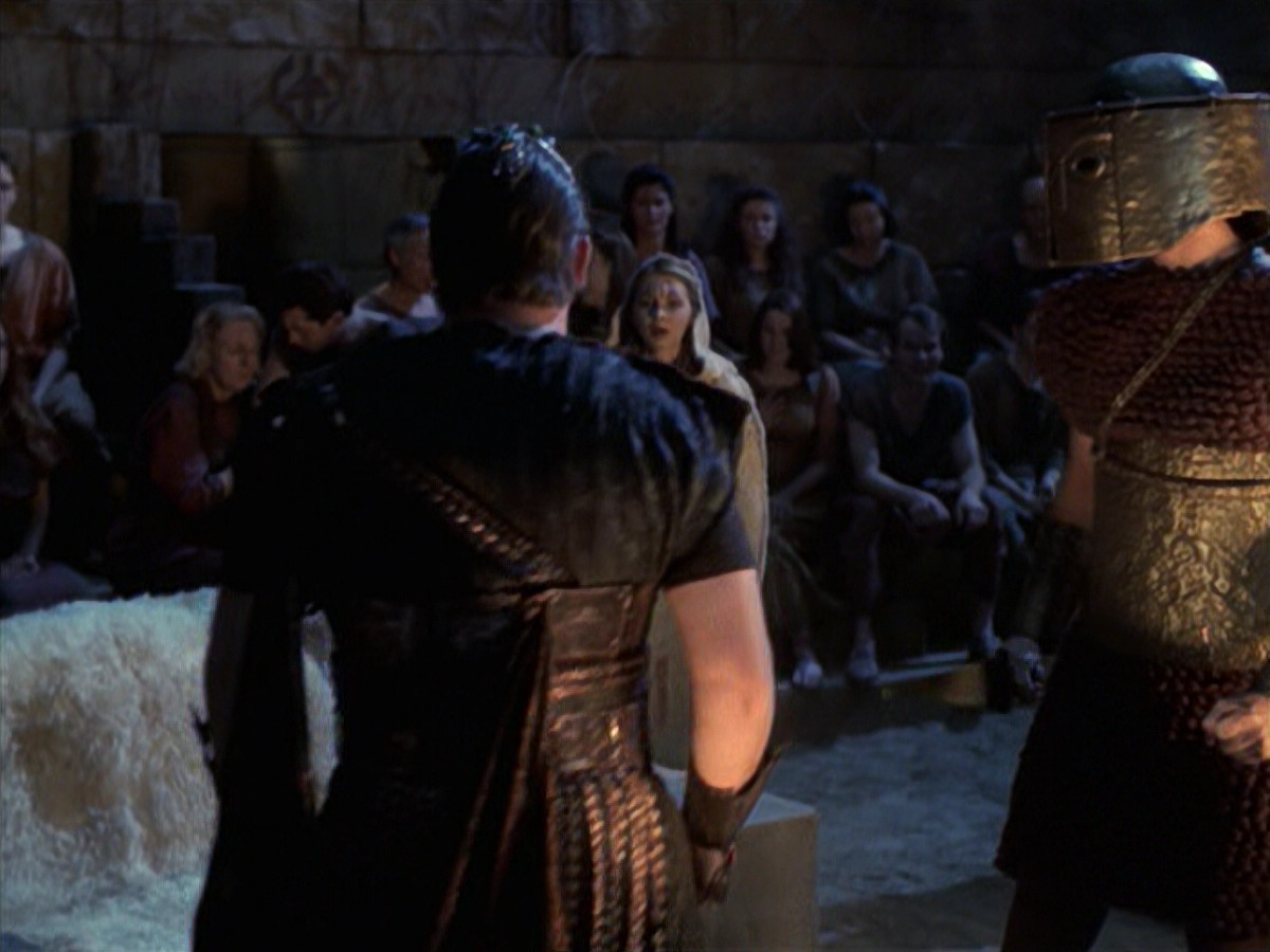 extant_StarTrek_VOY_6x22-Muse_03495.jpg