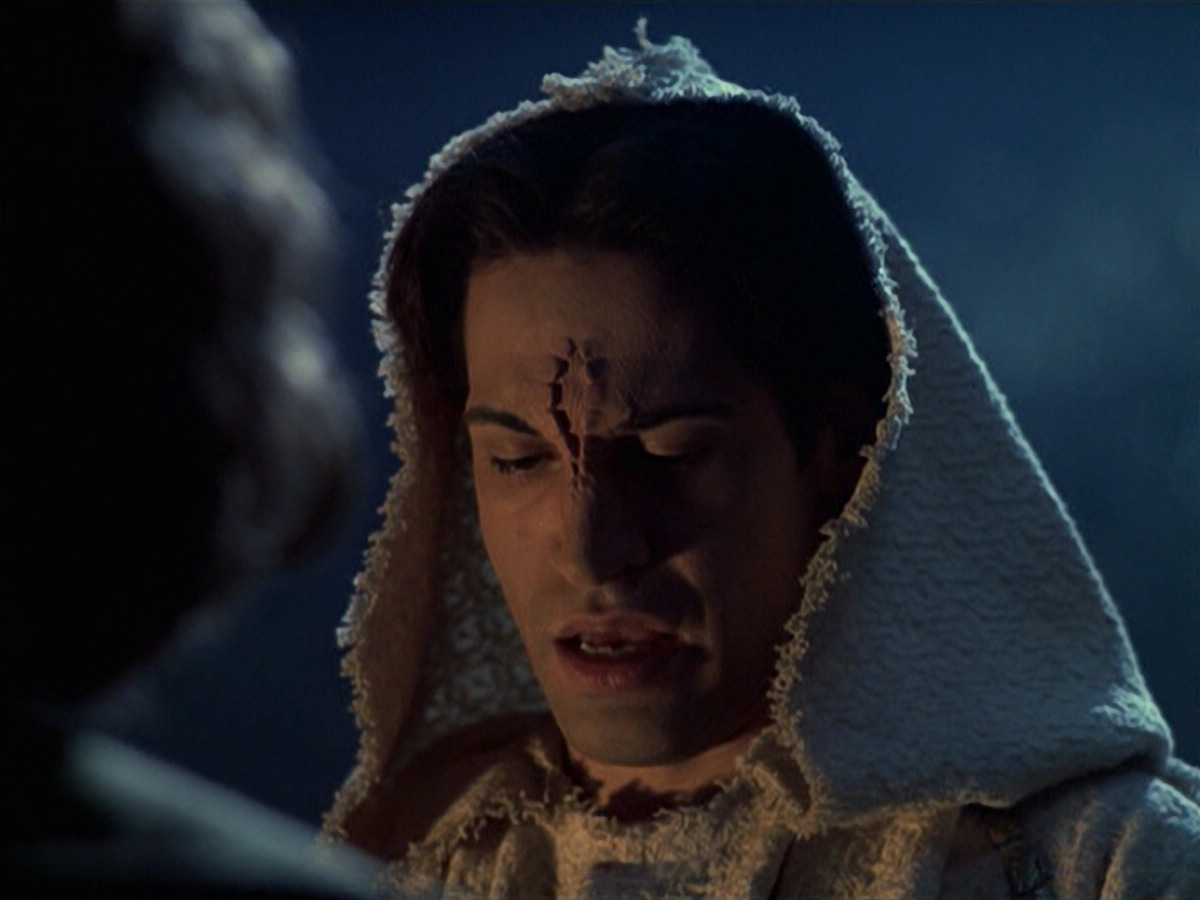 extant_StarTrek_VOY_6x22-Muse_03538.jpg