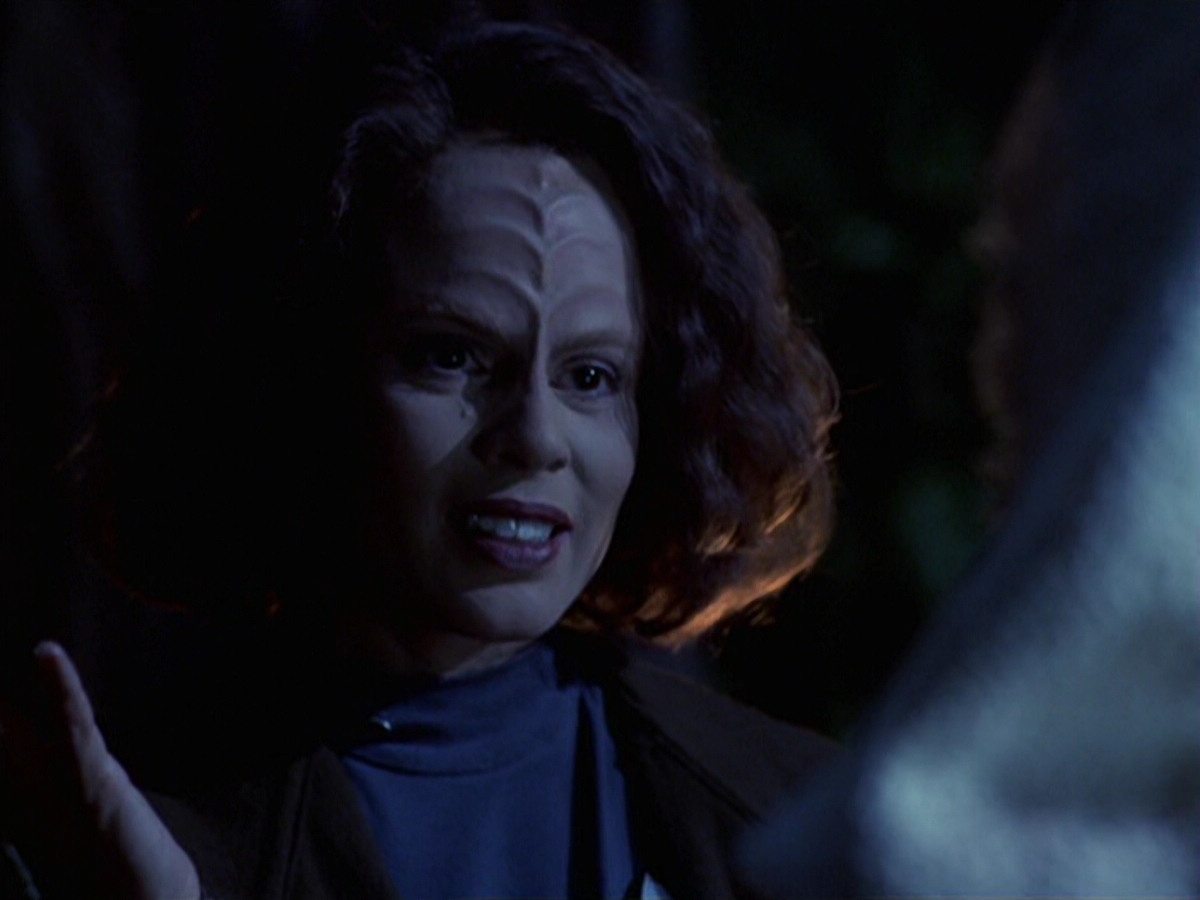 extant_StarTrek_VOY_6x22-Muse_03562.jpg