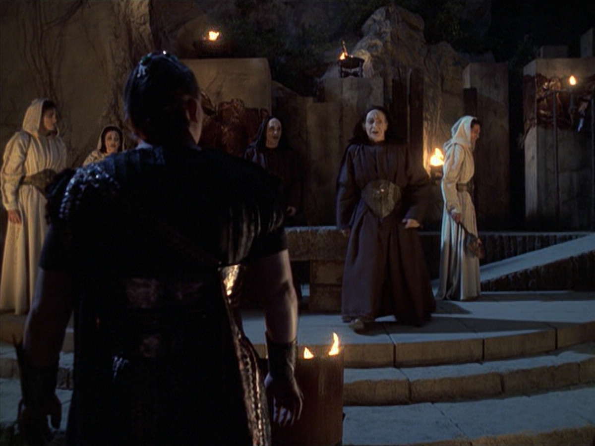 extant_StarTrek_VOY_6x22-Muse_03579.jpg
