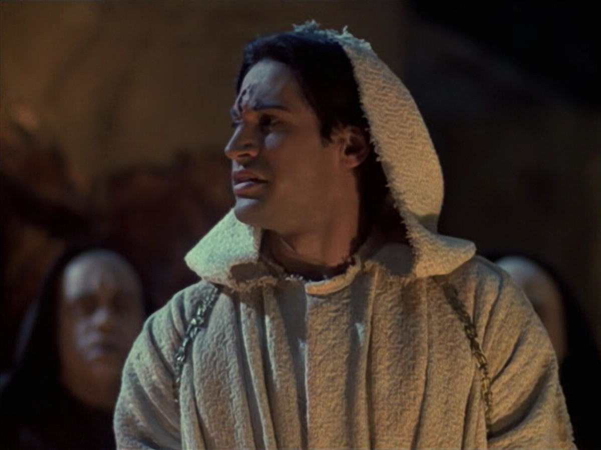 extant_StarTrek_VOY_6x22-Muse_03596.jpg