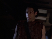 extant_StarTrek_VOY_6x22-Muse_00768.jpg
