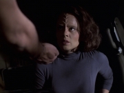 extant_StarTrek_VOY_6x22-Muse_00935.jpg