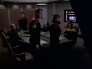 extant_StarTrek_VOY_6x22-Muse_01320.jpg