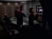 extant_StarTrek_VOY_6x22-Muse_01326.jpg