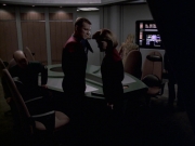 extant_StarTrek_VOY_6x22-Muse_01327.jpg