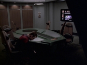 Filename=extant_StarTrek_VOY_6x22-Muse_01339.jpg
Filesize=155KiB
Dimensions=1200x900
Date added=Jan 03, 2020 extant_StarTrek_VOY_6x22-Muse_01339.jpg
