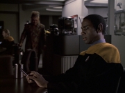 extant_StarTrek_VOY_6x22-Muse_01578.jpg