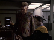 extant_StarTrek_VOY_6x22-Muse_01596.jpg