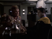 Filename=extant_StarTrek_VOY_6x22-Muse_01604.jpg
Filesize=156KiB
Dimensions=1200x900
Date added=Jan 03, 2020 extant_StarTrek_VOY_6x22-Muse_01604.jpg