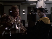 extant_StarTrek_VOY_6x22-Muse_01606.jpg