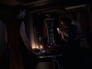 extant_StarTrek_VOY_6x22-Muse_01826.jpg