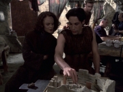 extant_StarTrek_VOY_6x22-Muse_01960.jpg