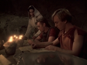 Filename=extant_StarTrek_VOY_6x22-Muse_02932.jpg
Filesize=154KiB
Dimensions=1200x900
Date added=Jan 03, 2020 extant_StarTrek_VOY_6x22-Muse_02932.jpg