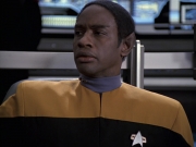 Filename=extant_StarTrek_VOY_6x22-Muse_02998.jpg
Filesize=154KiB
Dimensions=1200x900
Date added=Jan 03, 2020 extant_StarTrek_VOY_6x22-Muse_02998.jpg