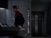 extant_StarTrek_VOY_6x22-Muse_03043.jpg