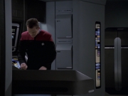 extant_StarTrek_VOY_6x22-Muse_03044.jpg