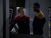 extant_StarTrek_VOY_6x22-Muse_03053.jpg