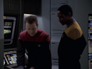 extant_StarTrek_VOY_6x22-Muse_03059.jpg