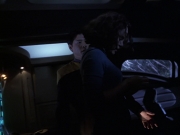 extant_StarTrek_VOY_6x22-Muse_03270.jpg