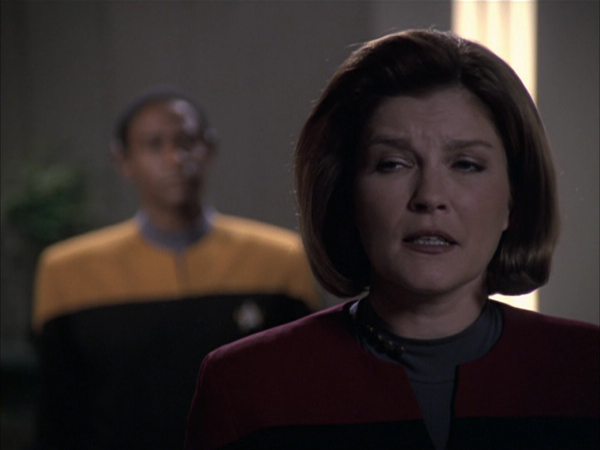 extant_StarTrek_VOY_6x23-Fury_00039.jpg