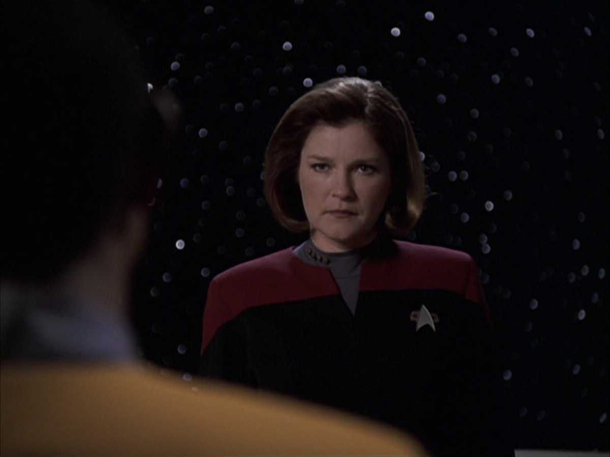 extant_StarTrek_VOY_6x23-Fury_00066.jpg