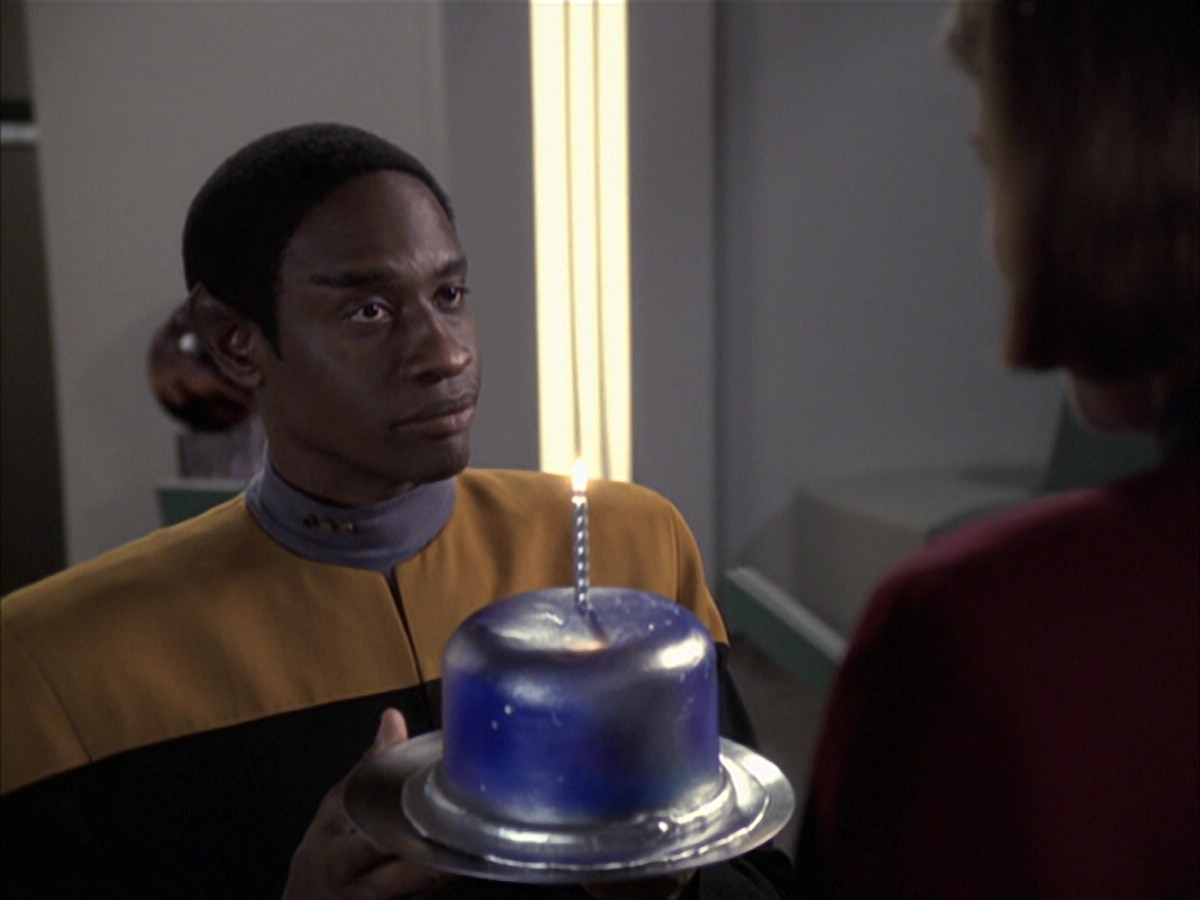 extant_StarTrek_VOY_6x23-Fury_00117.jpg