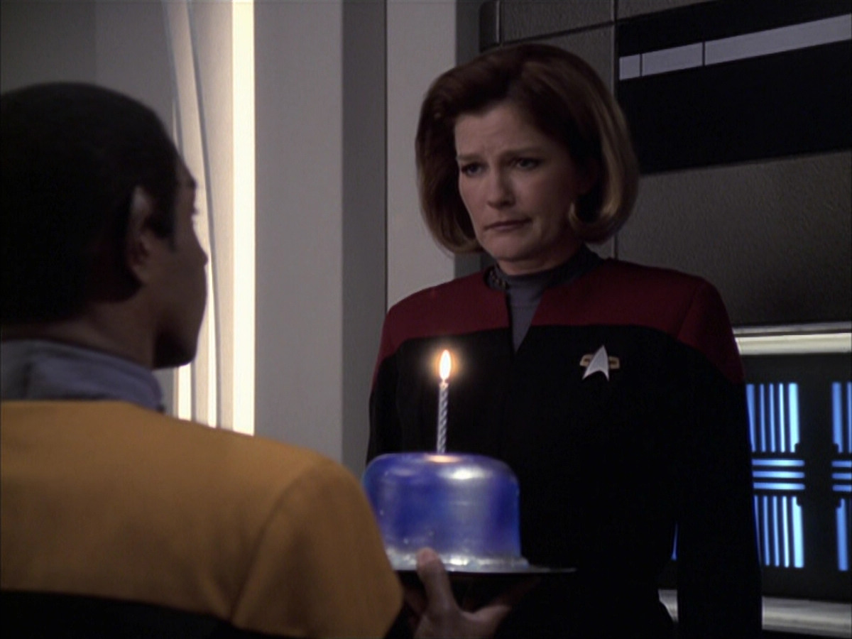 extant_StarTrek_VOY_6x23-Fury_00139.jpg