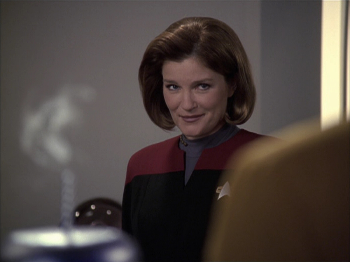 extant_StarTrek_VOY_6x23-Fury_00152.jpg