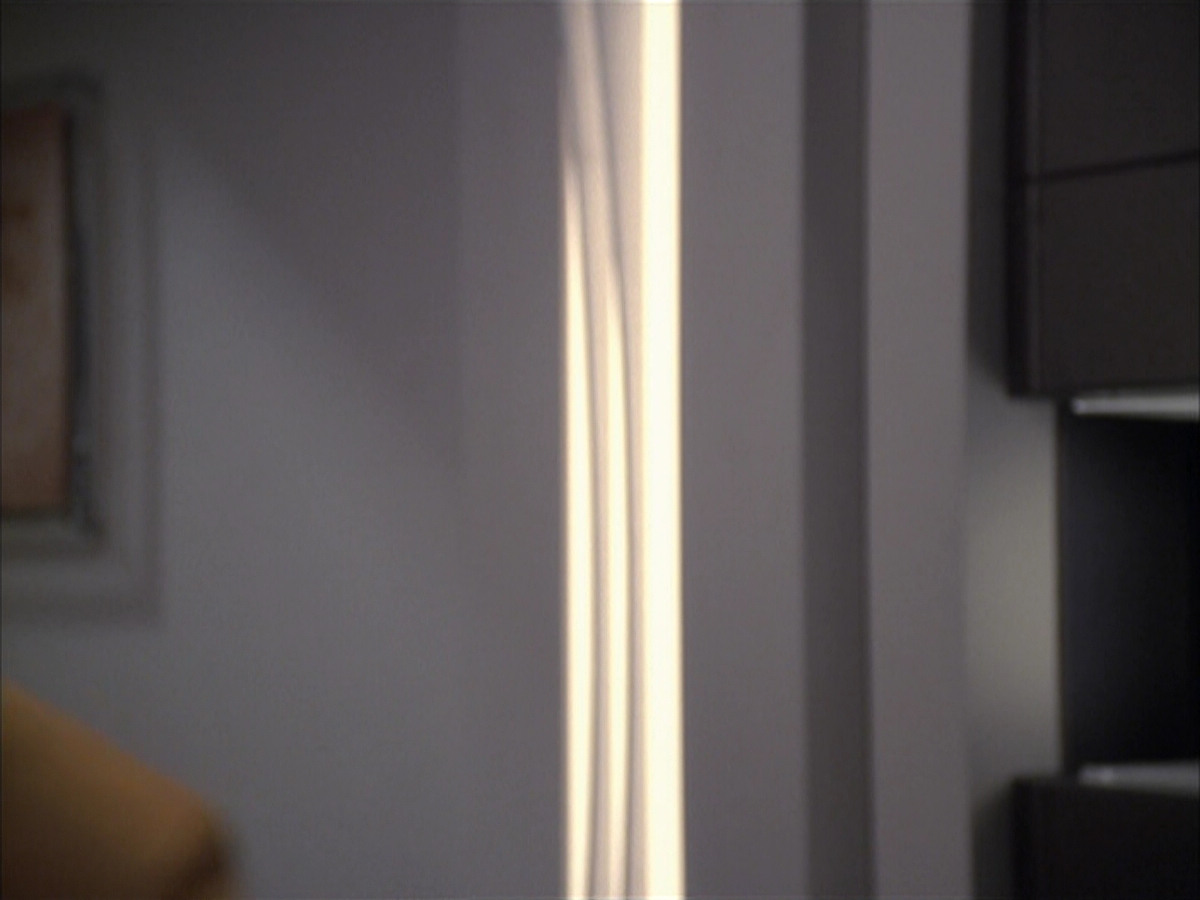 extant_StarTrek_VOY_6x23-Fury_00161.jpg