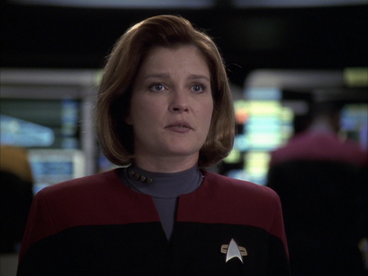 extant_StarTrek_VOY_6x23-Fury_00198.jpg