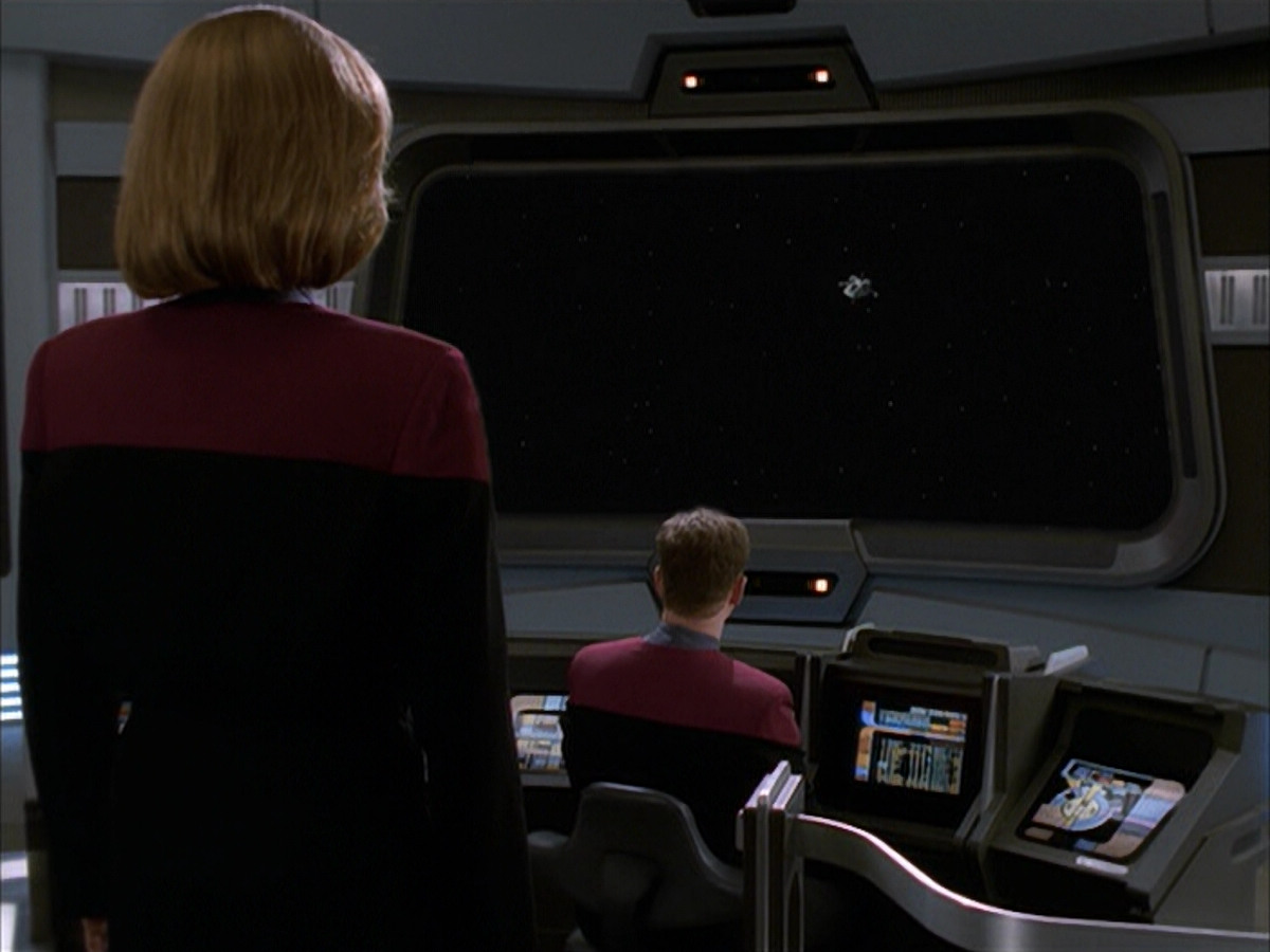 extant_StarTrek_VOY_6x23-Fury_00207.jpg