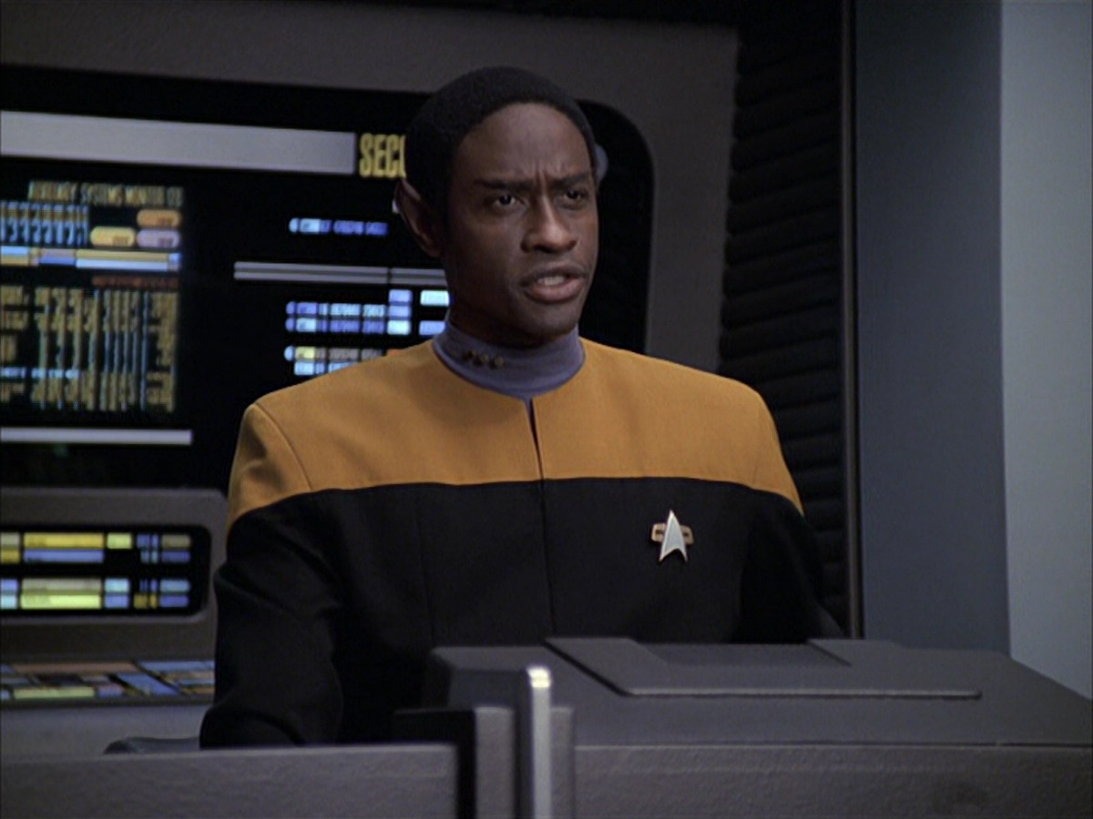 extant_StarTrek_VOY_6x23-Fury_00215.jpg