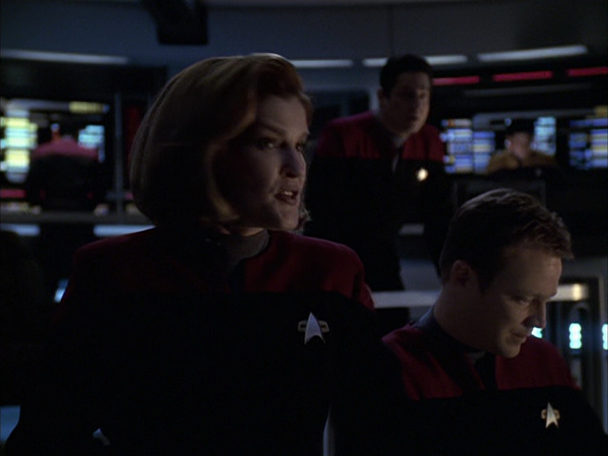 extant_StarTrek_VOY_6x23-Fury_00232.jpg