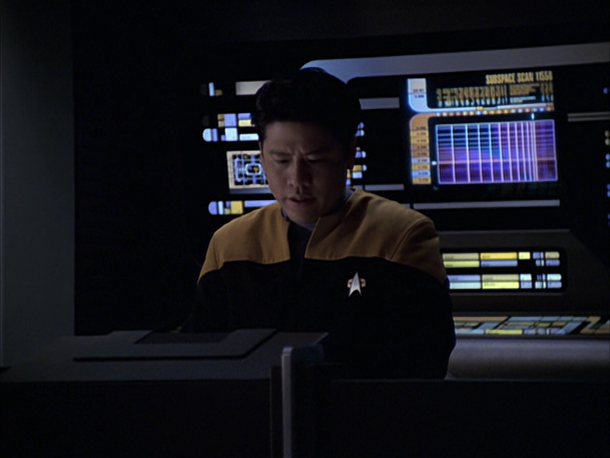 extant_StarTrek_VOY_6x23-Fury_00405.jpg