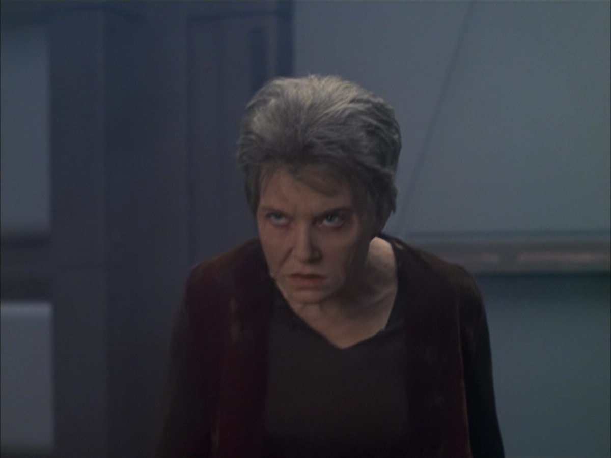extant_StarTrek_VOY_6x23-Fury_00459.jpg