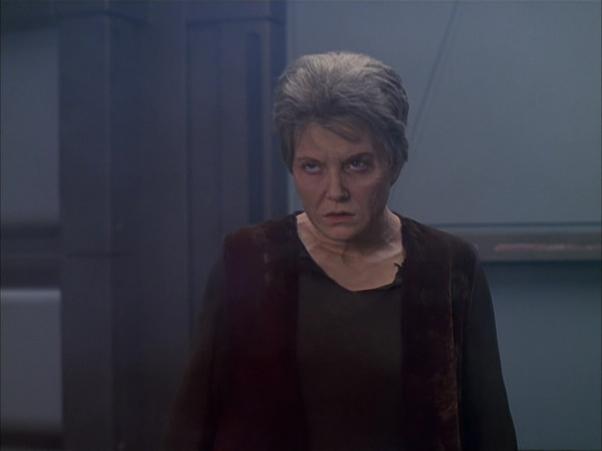 extant_StarTrek_VOY_6x23-Fury_00469.jpg