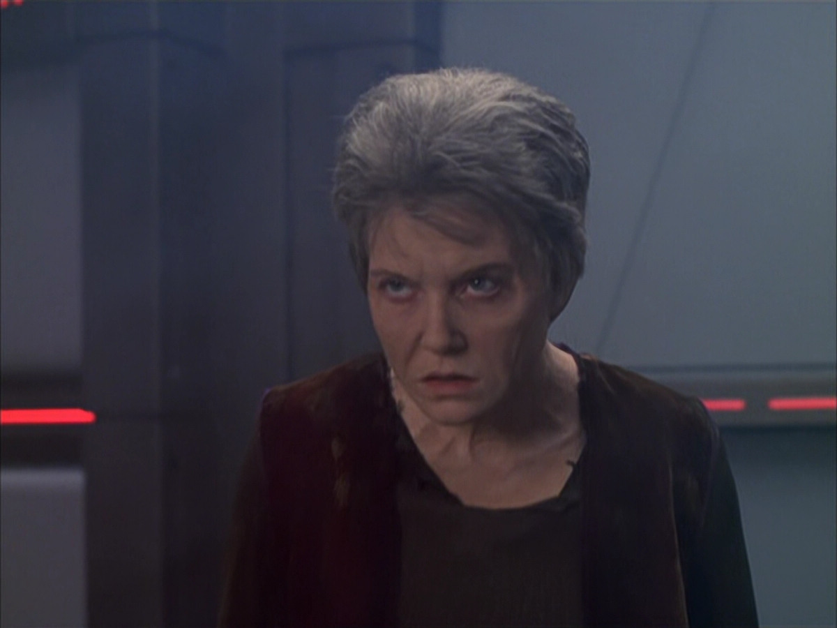 extant_StarTrek_VOY_6x23-Fury_00470.jpg