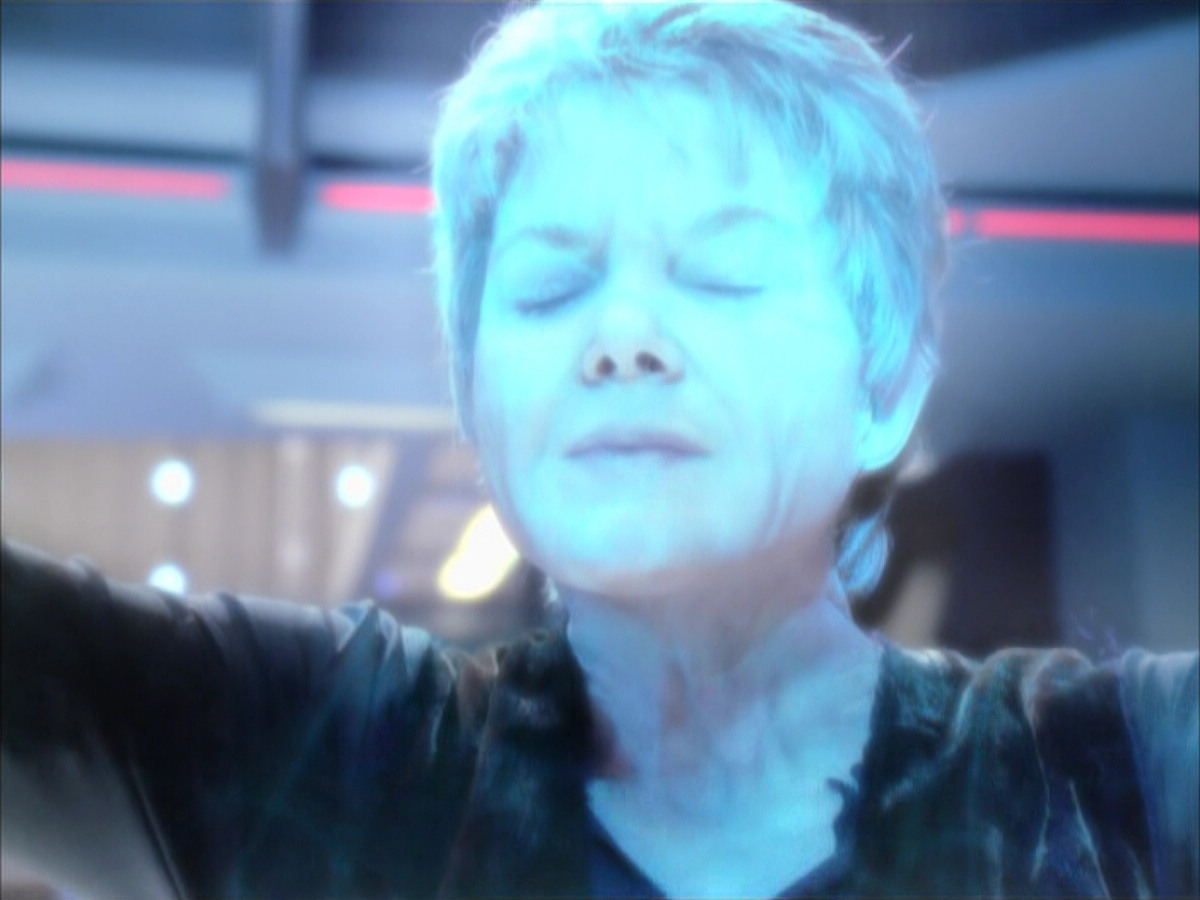 extant_StarTrek_VOY_6x23-Fury_00569.jpg