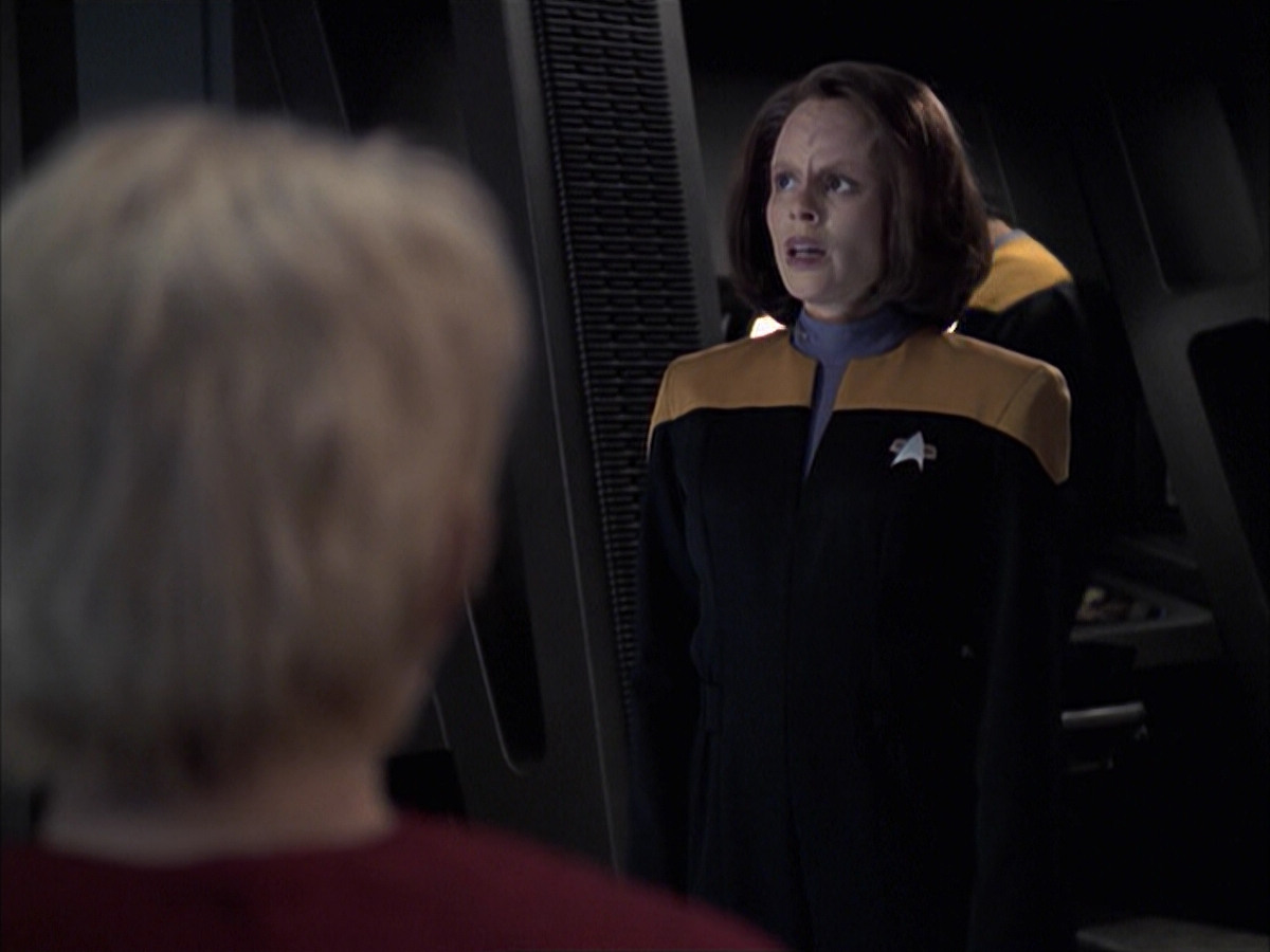 extant_StarTrek_VOY_6x23-Fury_00637.jpg
