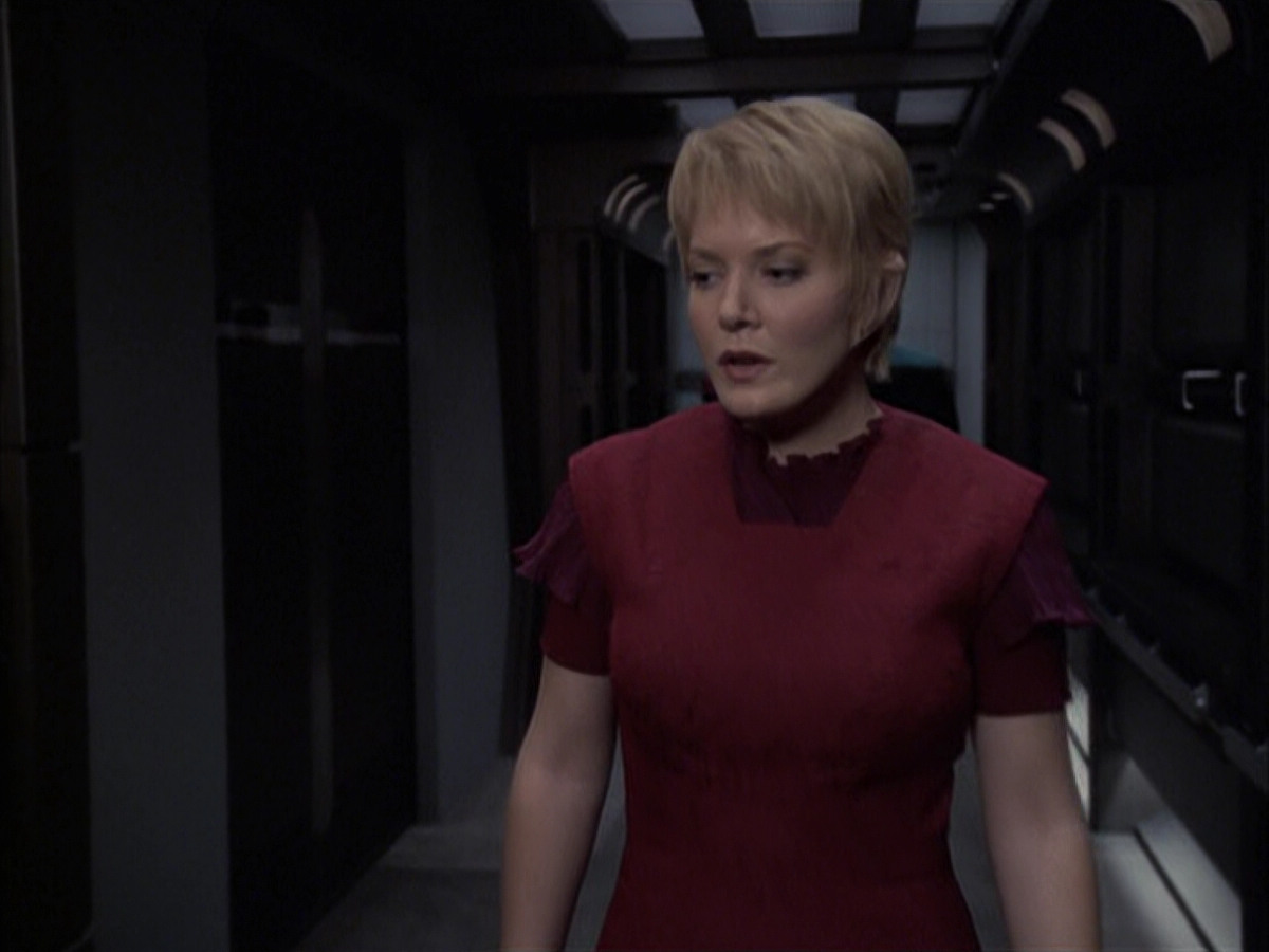 extant_StarTrek_VOY_6x23-Fury_00663.jpg