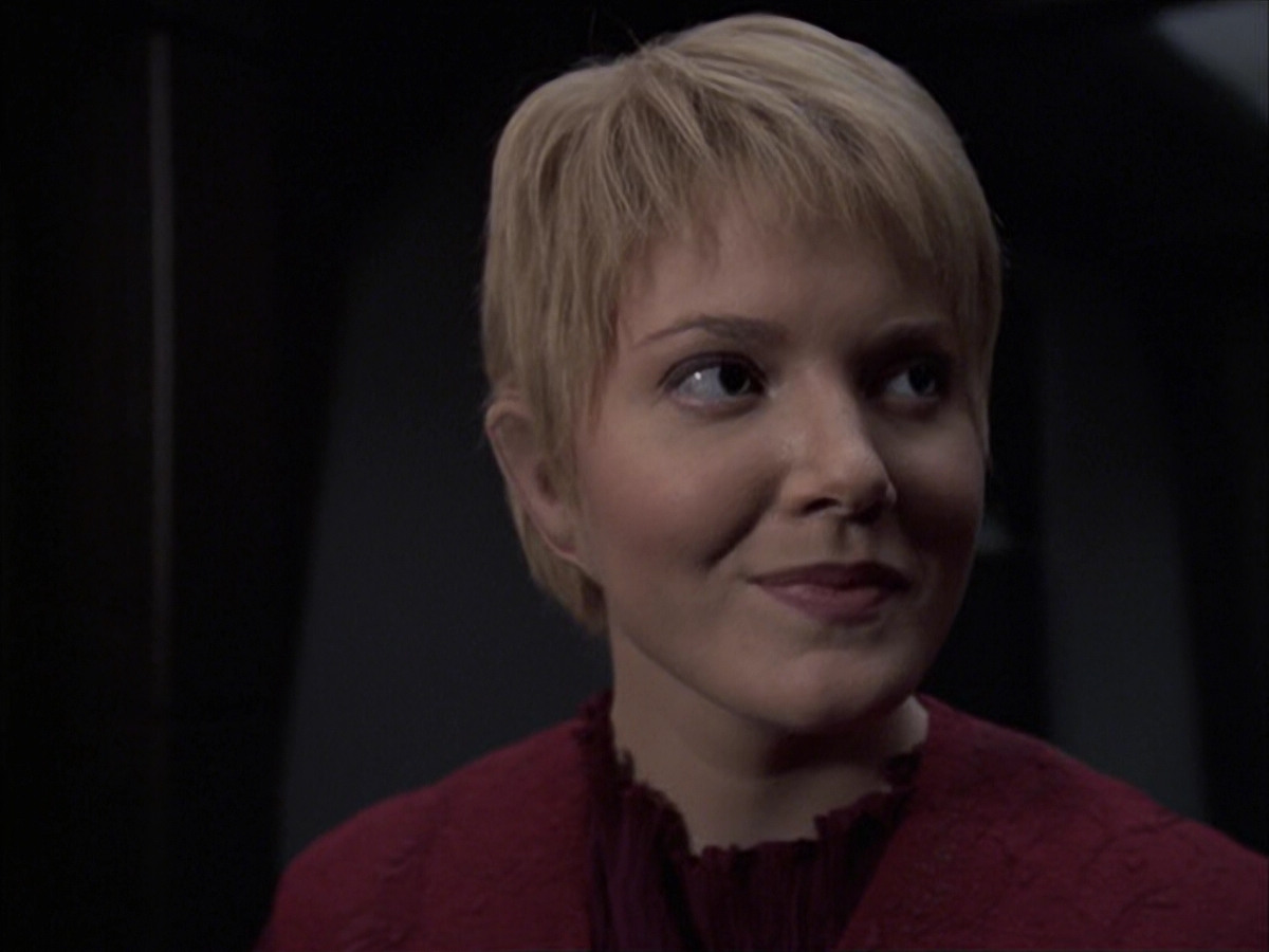 extant_StarTrek_VOY_6x23-Fury_00673.jpg