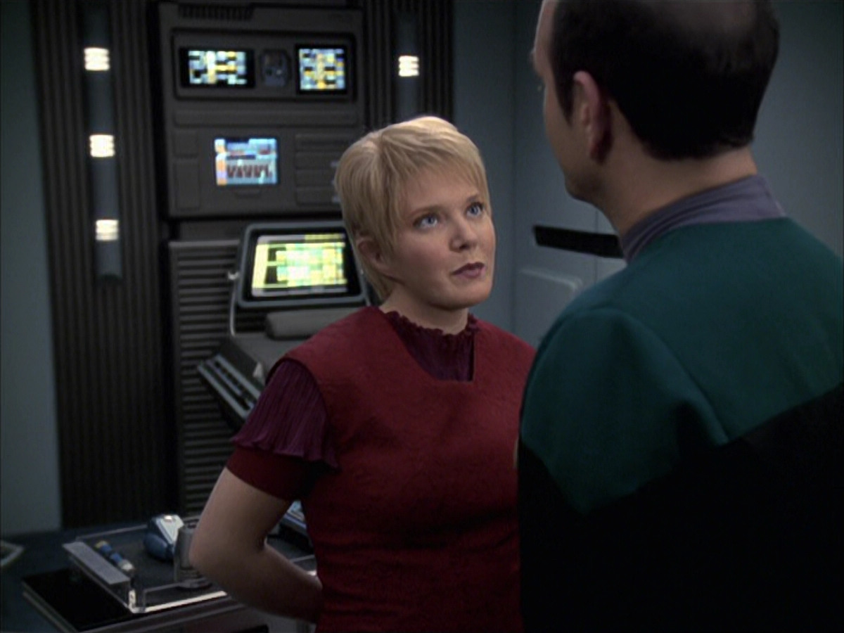 extant_StarTrek_VOY_6x23-Fury_00690.jpg