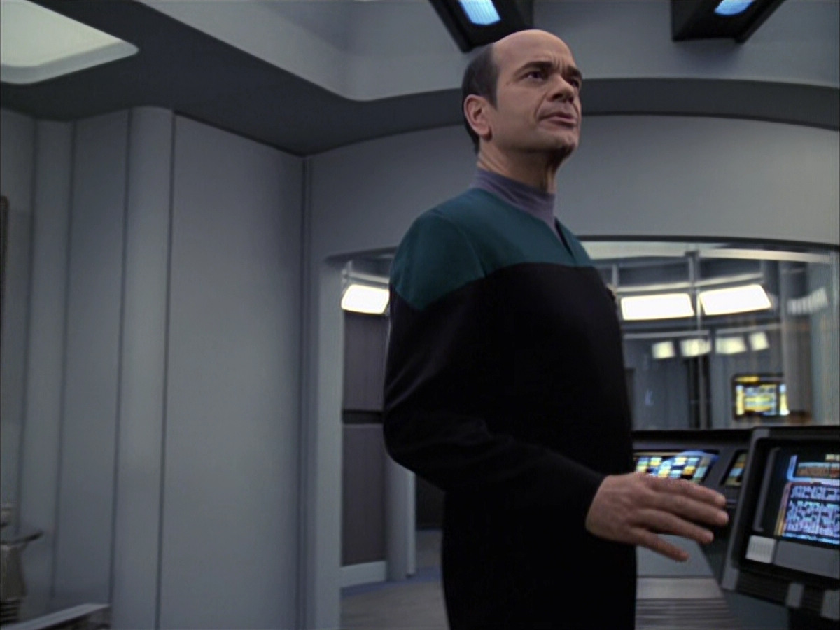 extant_StarTrek_VOY_6x23-Fury_00753.jpg