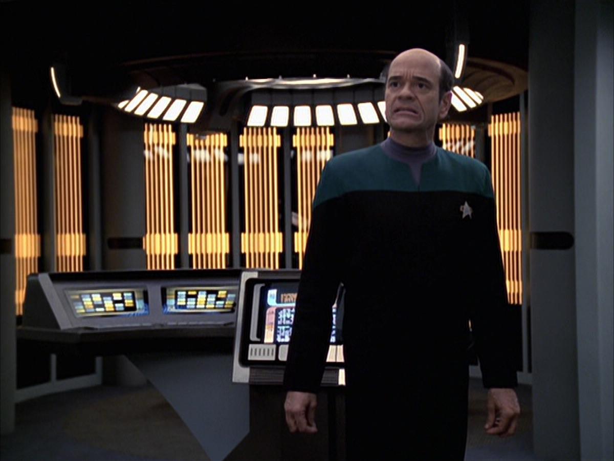 extant_StarTrek_VOY_6x23-Fury_00762.jpg