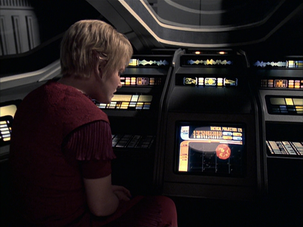 extant_StarTrek_VOY_6x23-Fury_01328.jpg