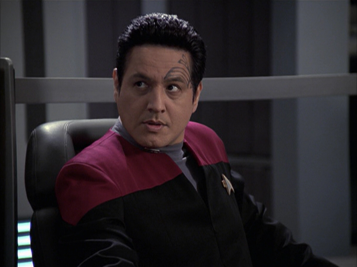 extant_StarTrek_VOY_6x23-Fury_01916.jpg